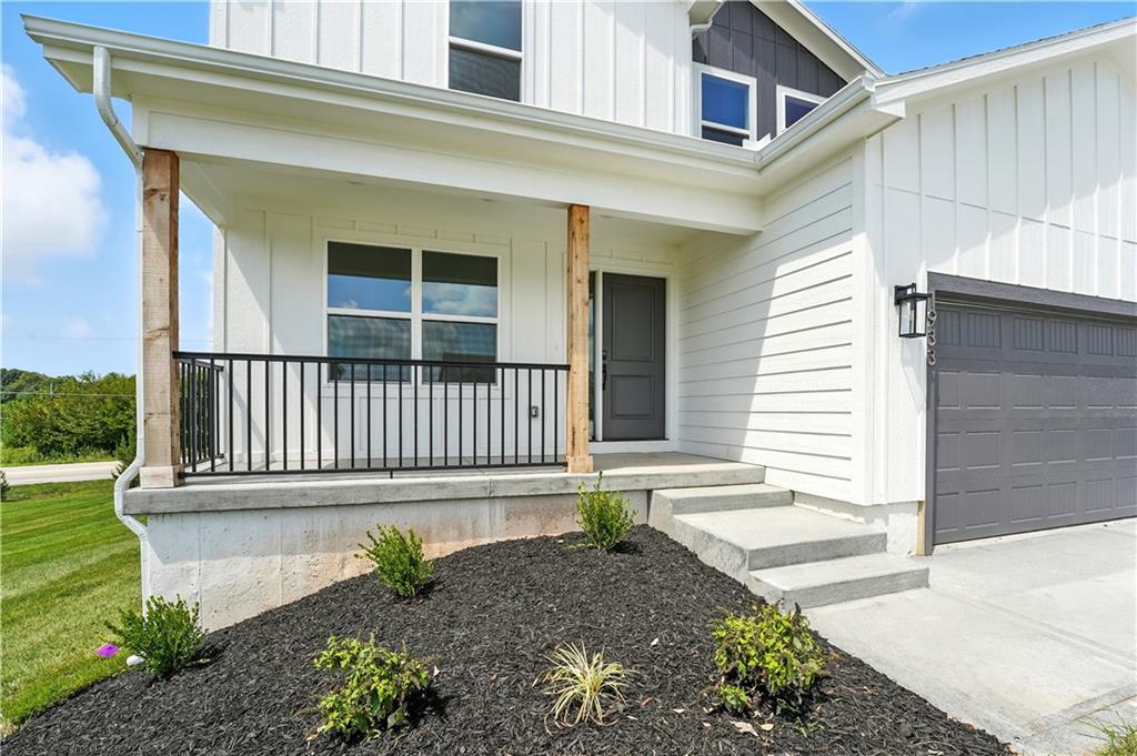 Listing Photo MLS #HMS2520178