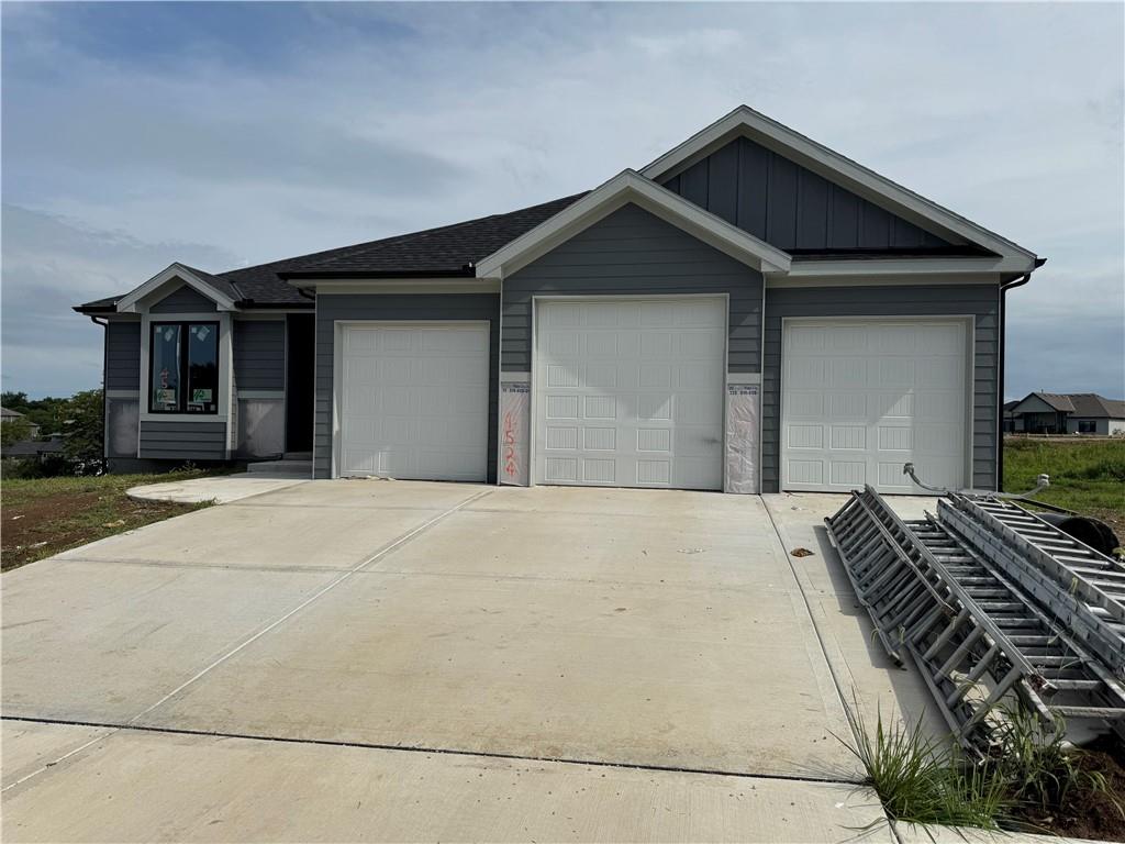 Listing Photo MLS #HMS2533730