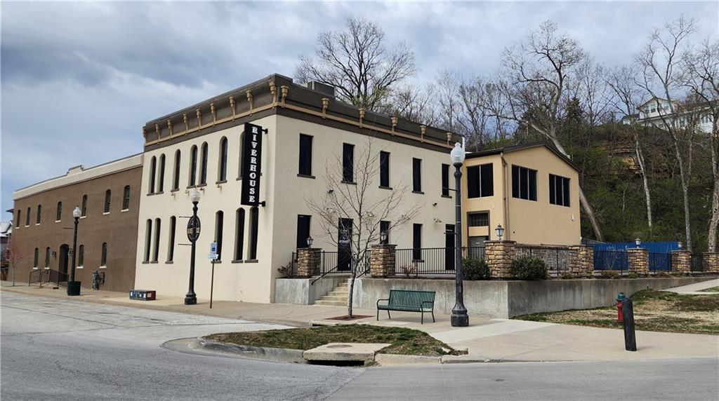 Listing Photo MLS #HMS2538378