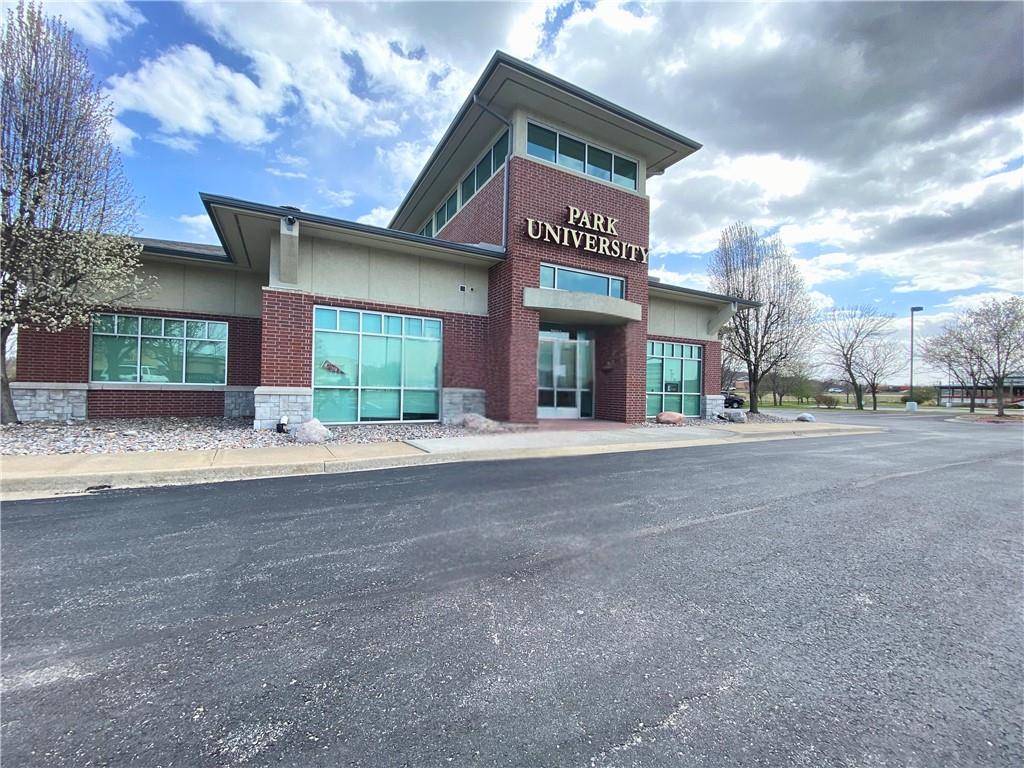 Listing Photo MLS #HMS2539525