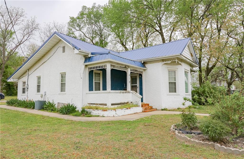 Listing Photo MLS #HMS2544649