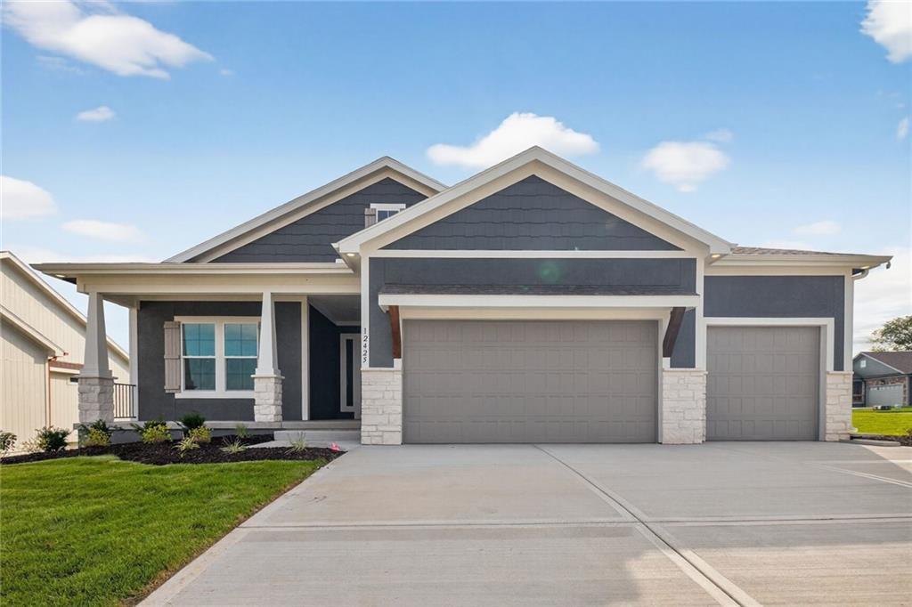 Listing Photo MLS #HMS2551501