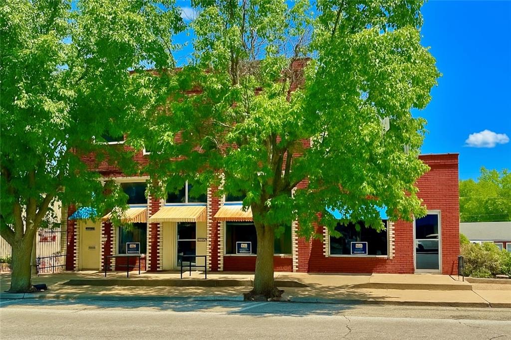 Listing Photo MLS #HMS2559475