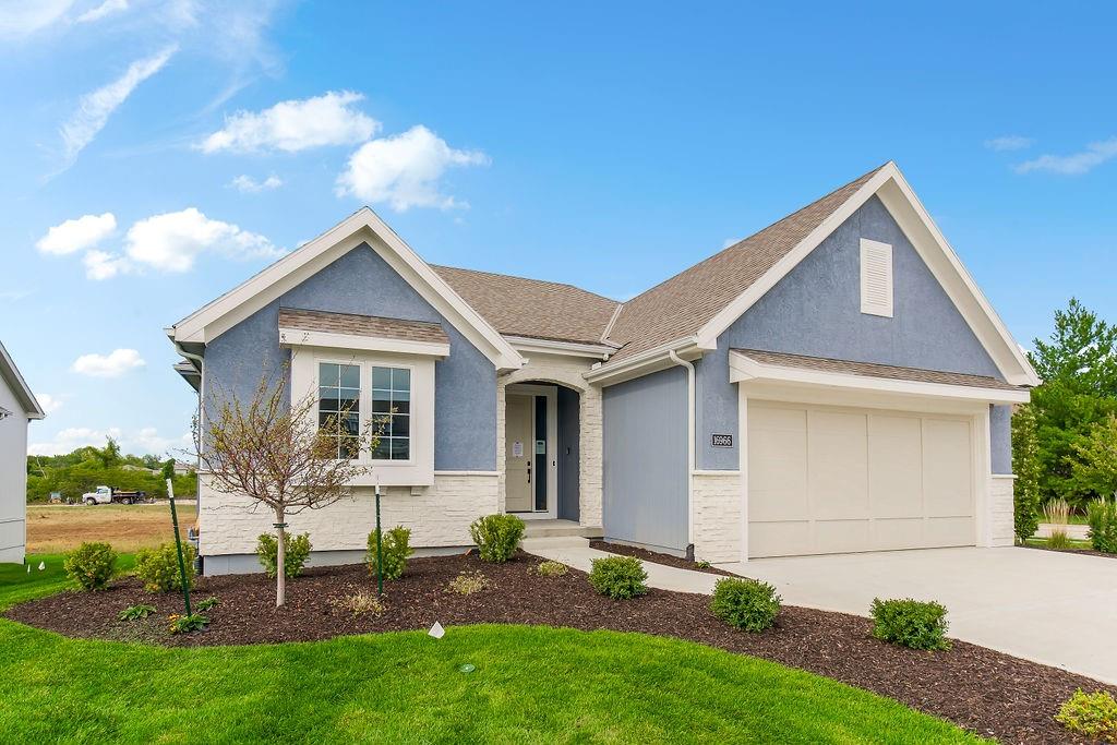 Listing Photo MLS #HMS2561743