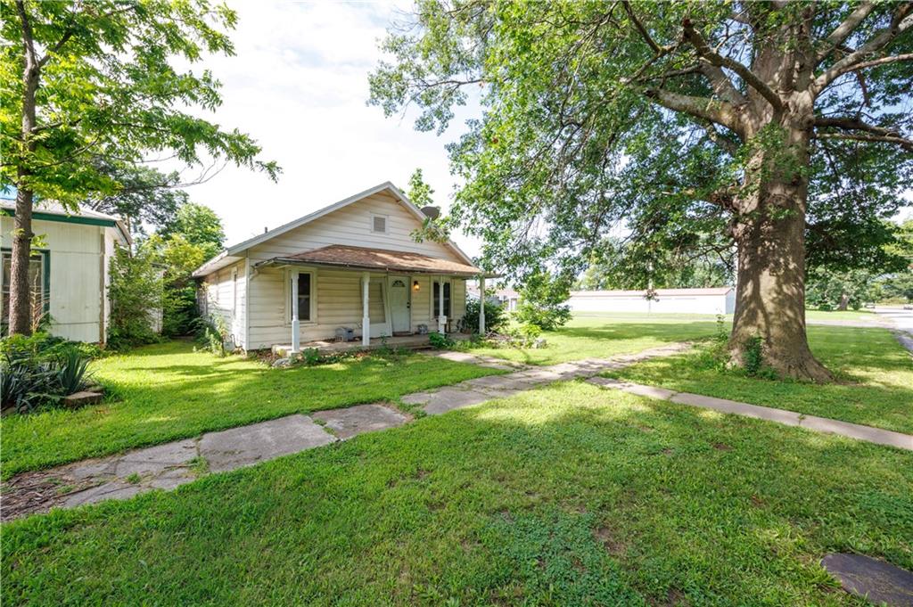 Listing Photo MLS #HMS2562277