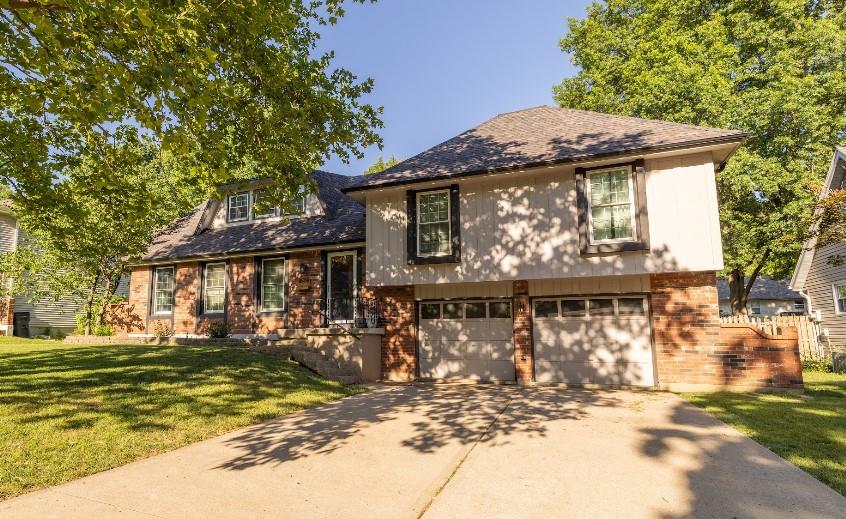 Listing Photo MLS #HMS2562302