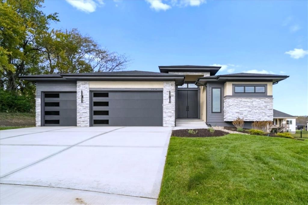 Listing Photo MLS #HMS2563621