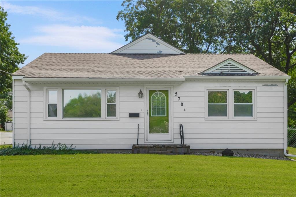 Listing Photo MLS #HMS2564956