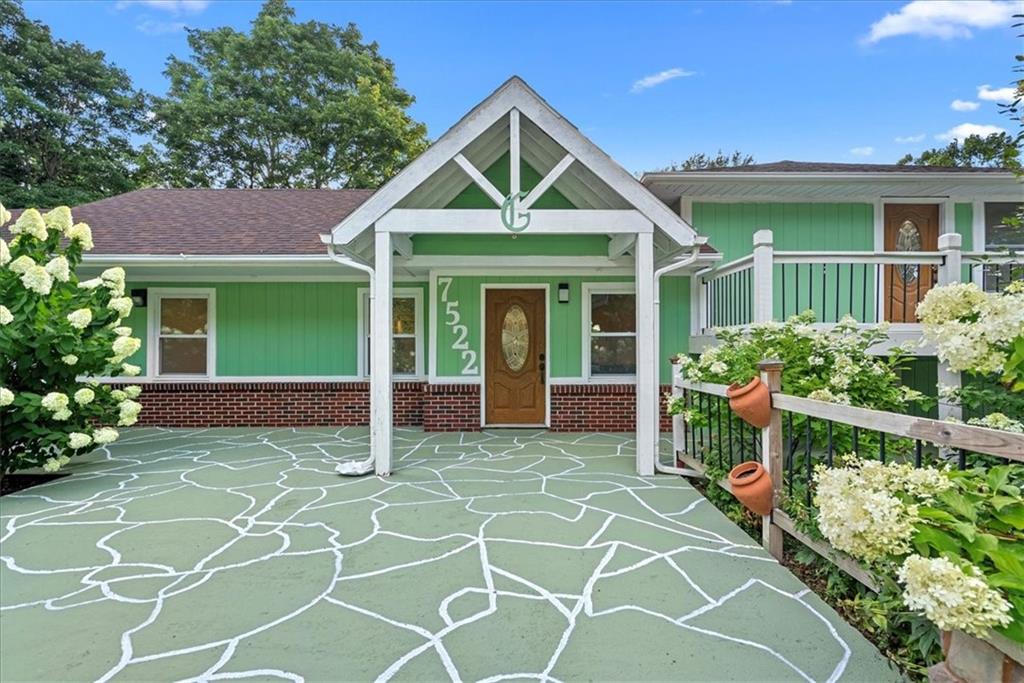 Listing Photo MLS #HMS2566203