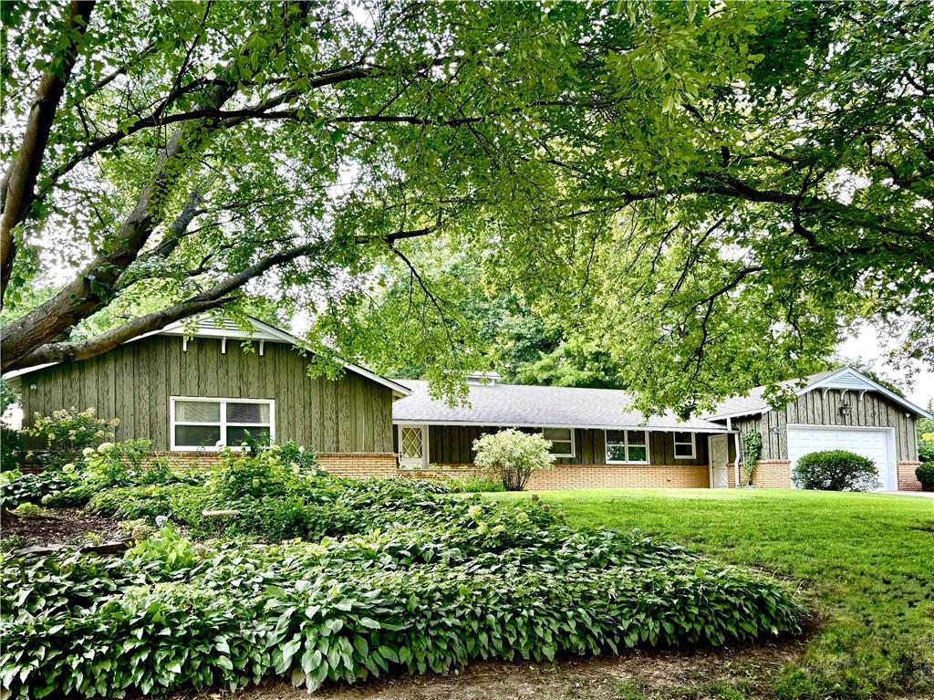 Listing Photo MLS #HMS2567492