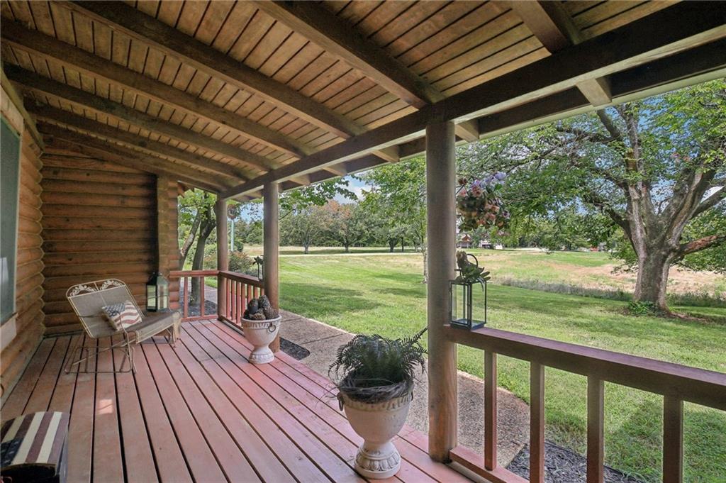 Listing Photo MLS #HMS2568605