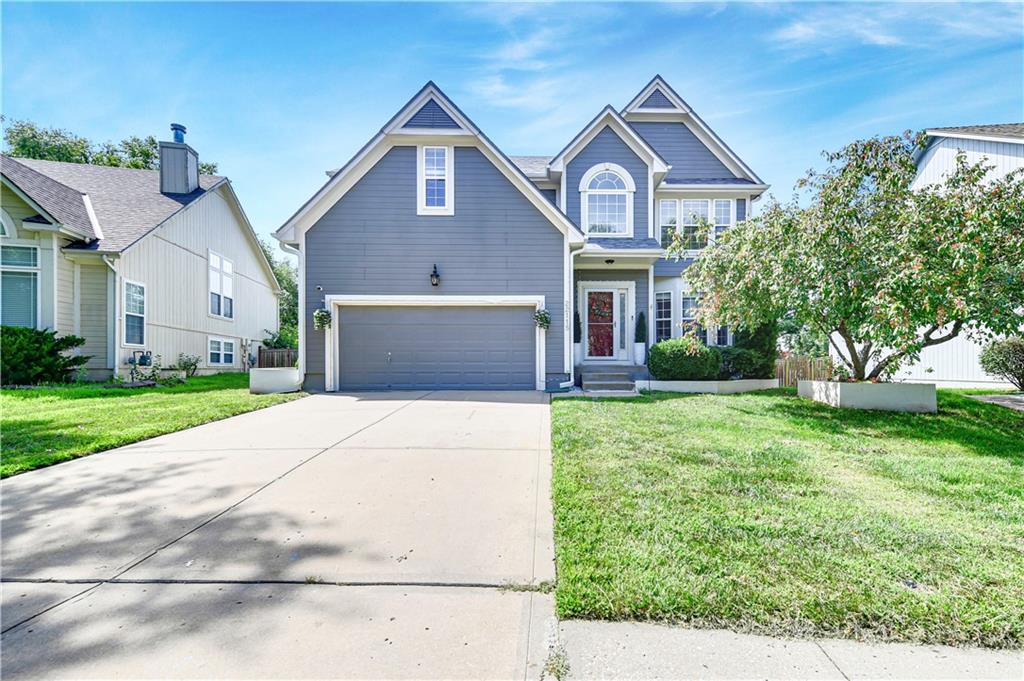 Listing Photo MLS #HMS2568910