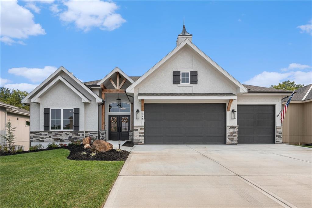 Listing Photo MLS #HMS2570673