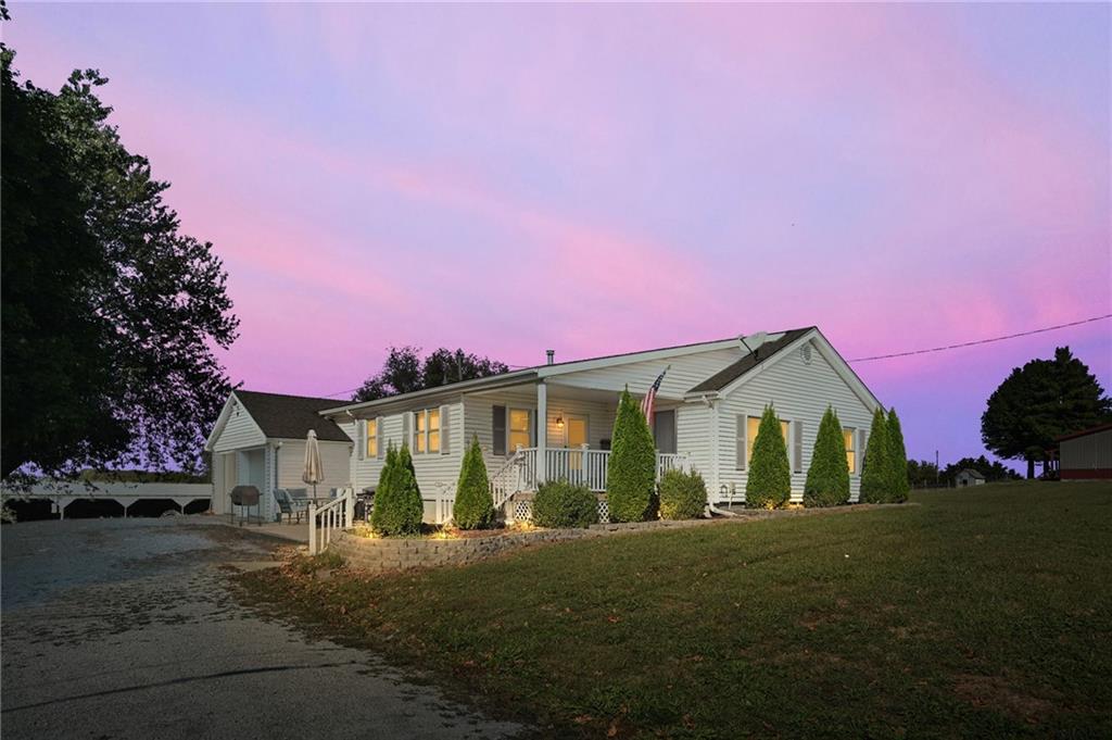 Listing Photo MLS #HMS2571199