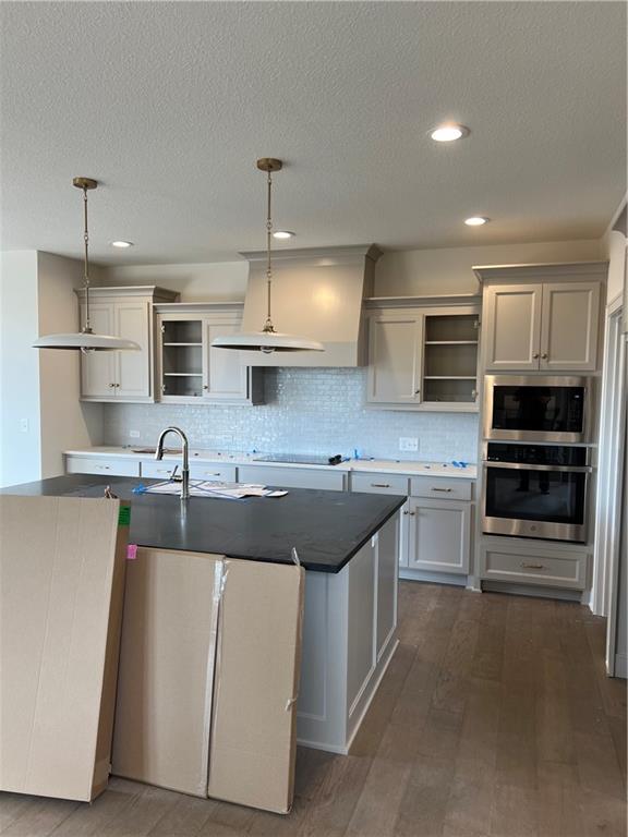 Listing Photo MLS #HMS2575625