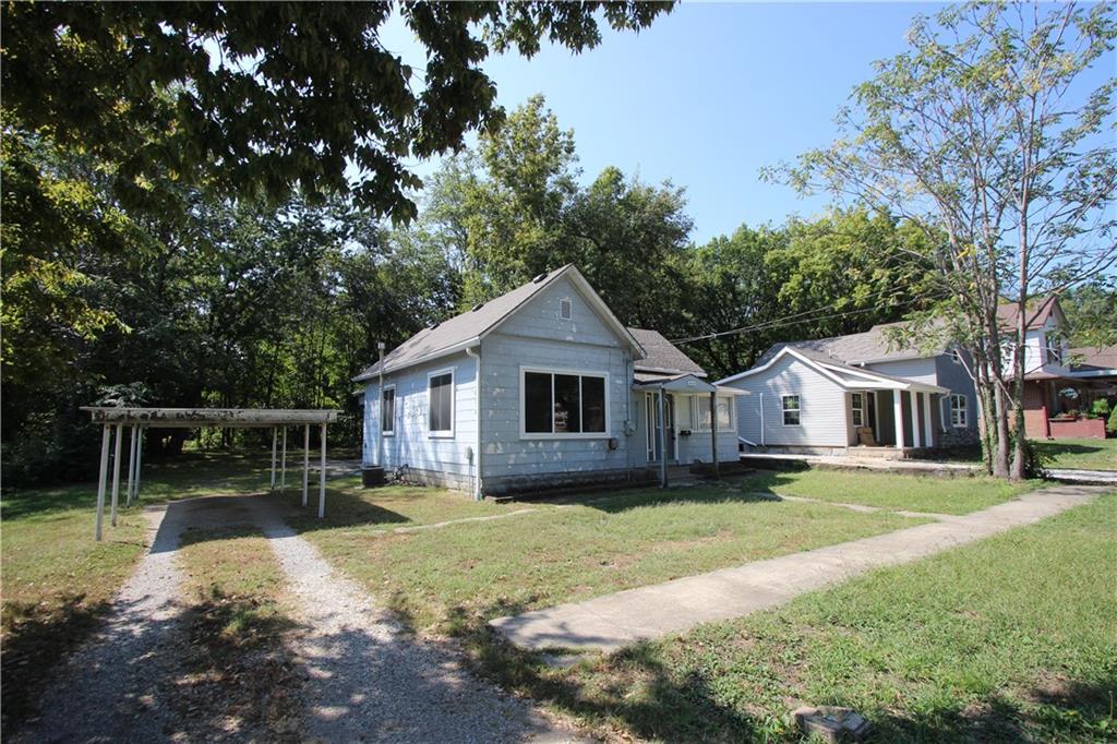 Listing Photo MLS #HMS2576008