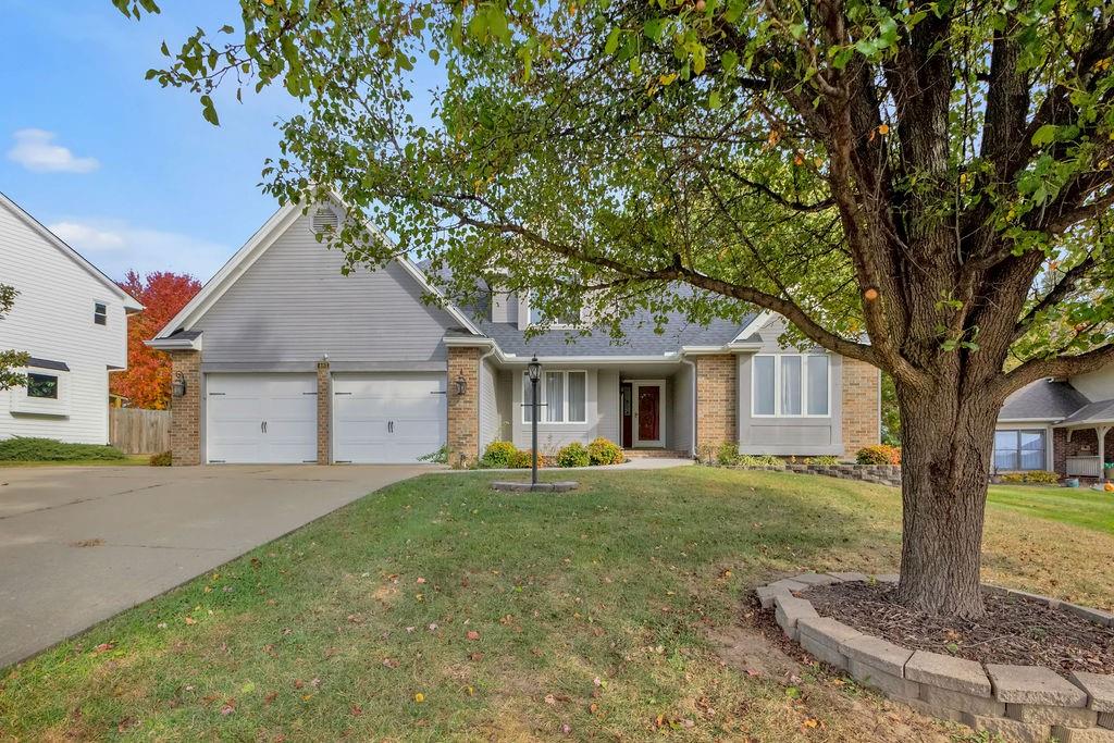 Listing Photo MLS #HMS2576089