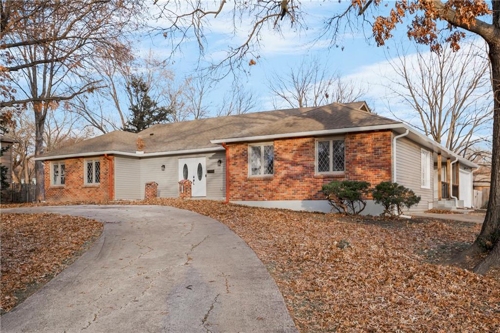 Listing Photo MLS #HMS2578045