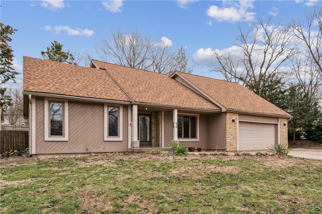 Listing Photo MLS #HMS2581163