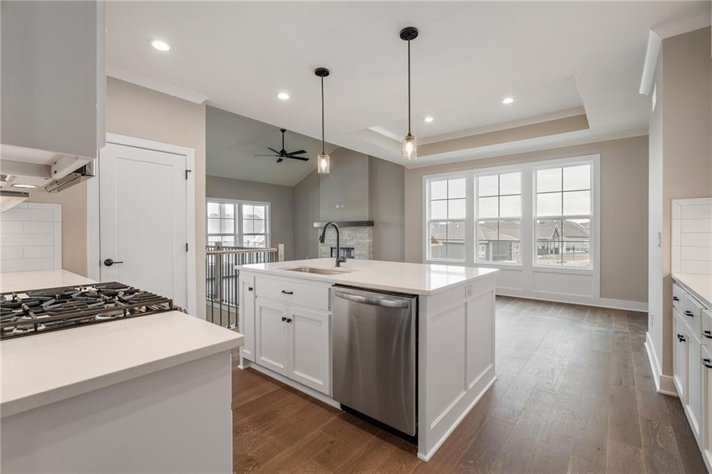 Listing Photo MLS #HMS2581337