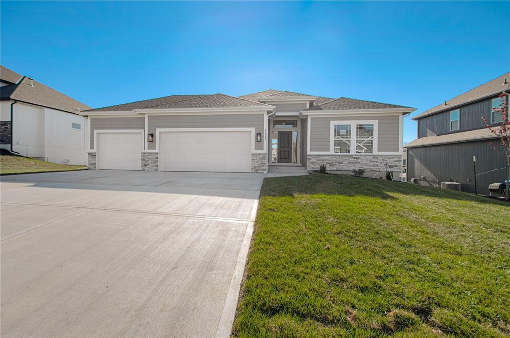 Listing Photo MLS #HMS2581659