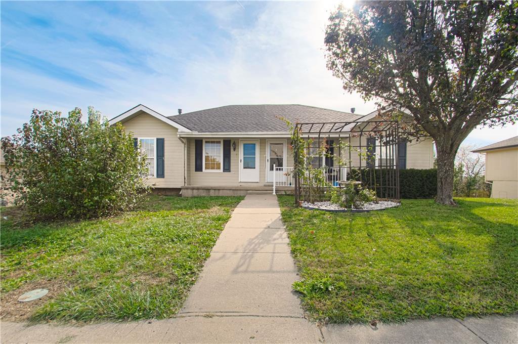 Listing Photo MLS #HMS2582973