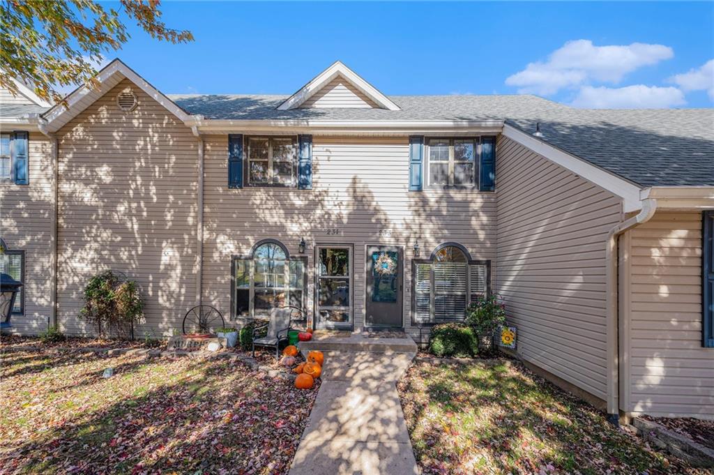 Listing Photo MLS #HMS2584518