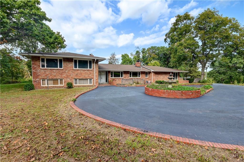 Listing Photo MLS #HMS2585138