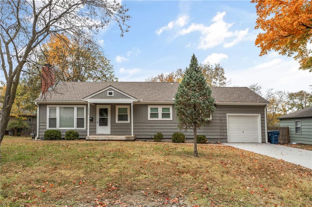 Listing Photo MLS #HMS2585207