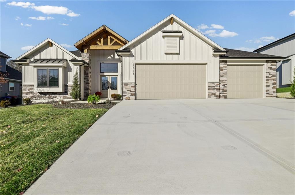 Listing Photo MLS #HMS2587837