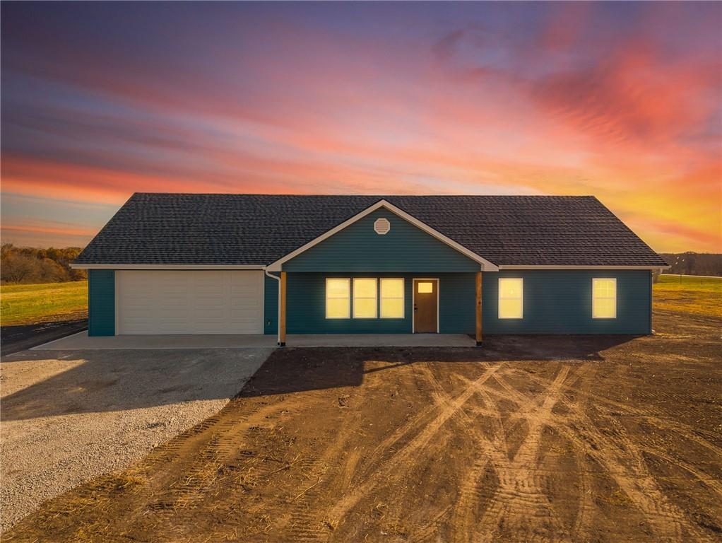 Listing Photo MLS #HMS2587849