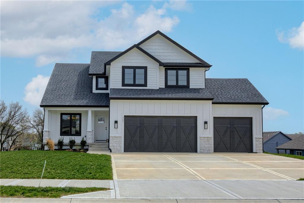 Listing Photo MLS #HMS2588425