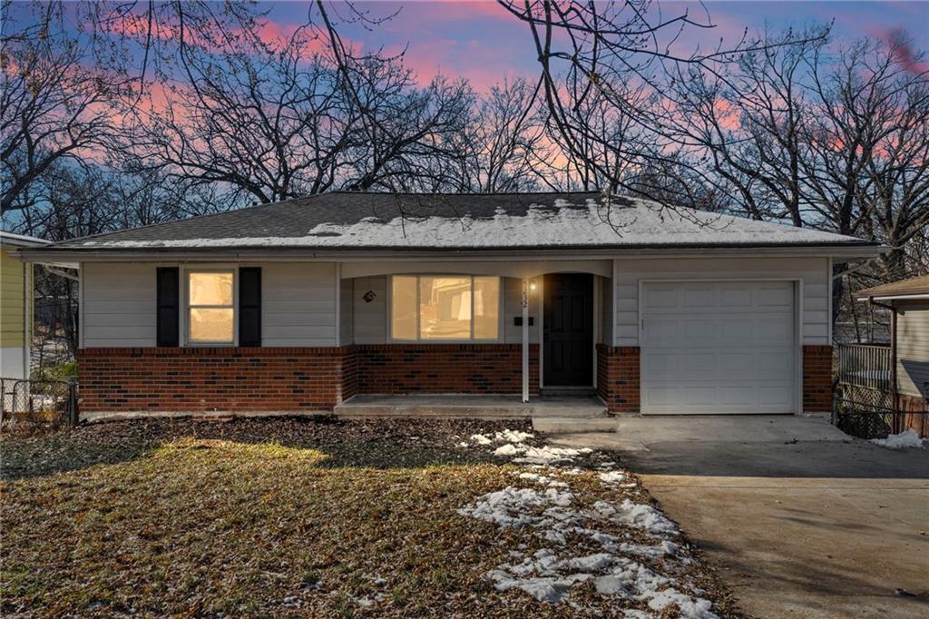 Listing Photo MLS #HMS2589062