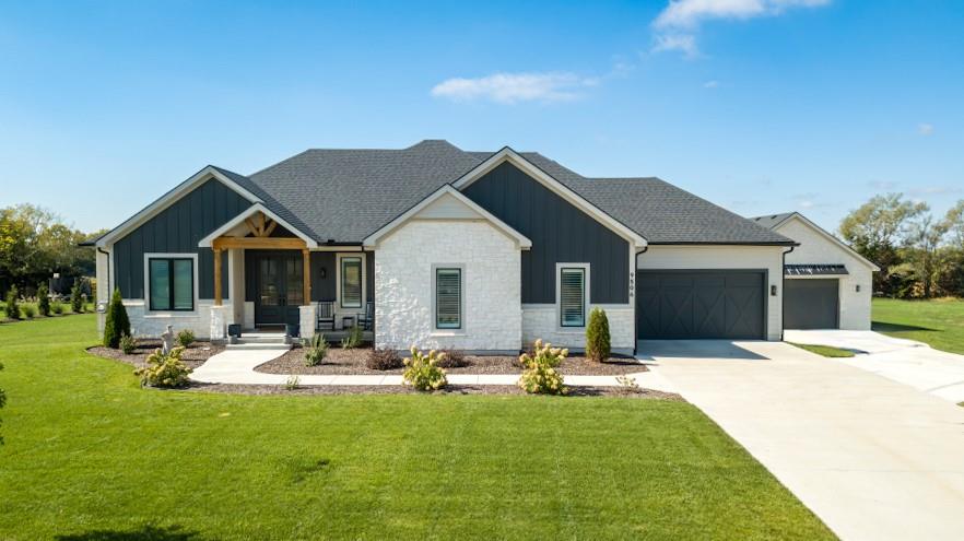 Listing Photo MLS #HMS2589753