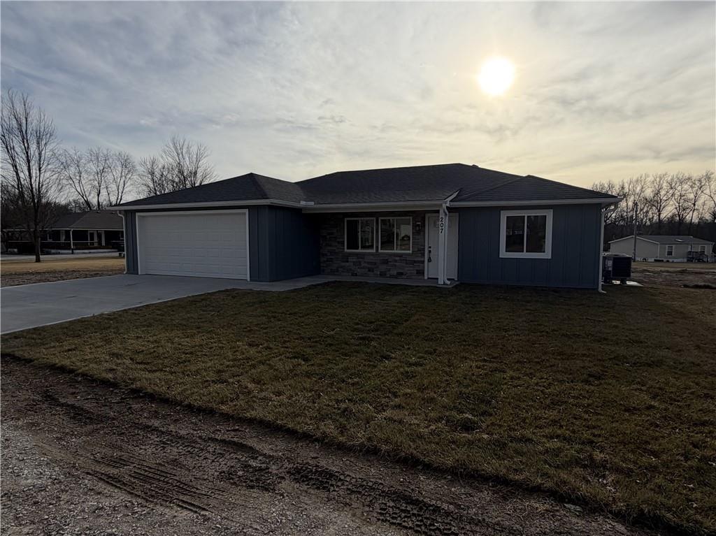 Listing Photo MLS #HMS2589983