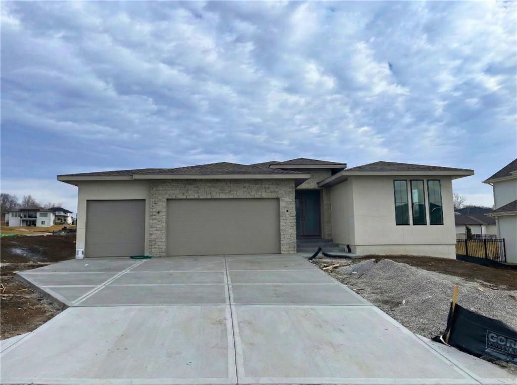 Listing Photo MLS #HMS2591589