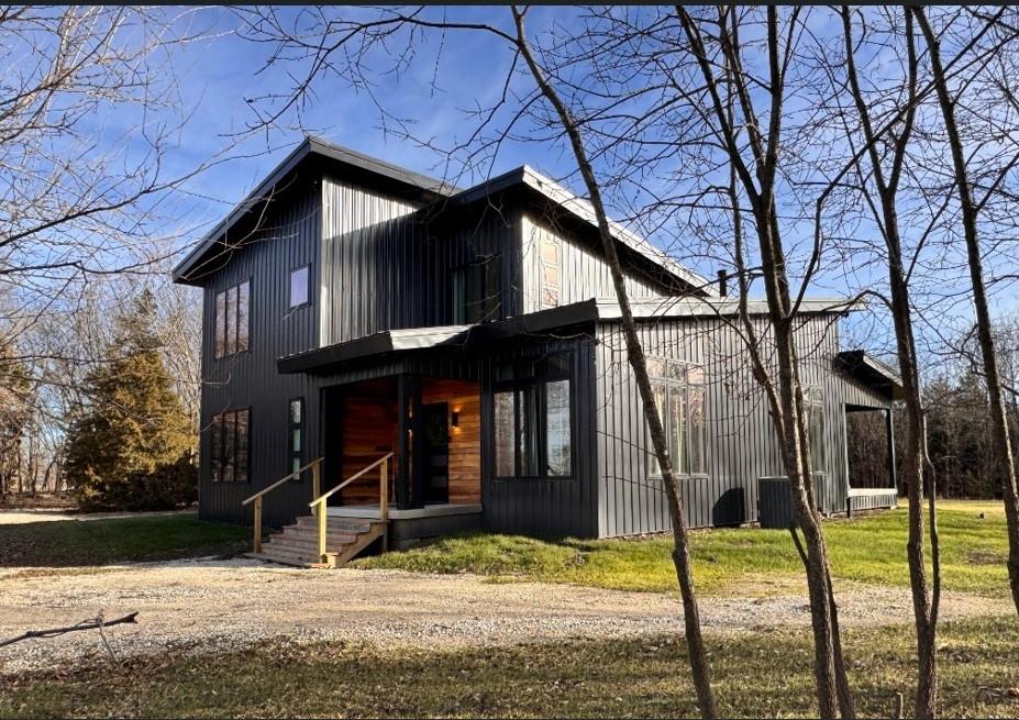 Listing Photo MLS #HMS2592453