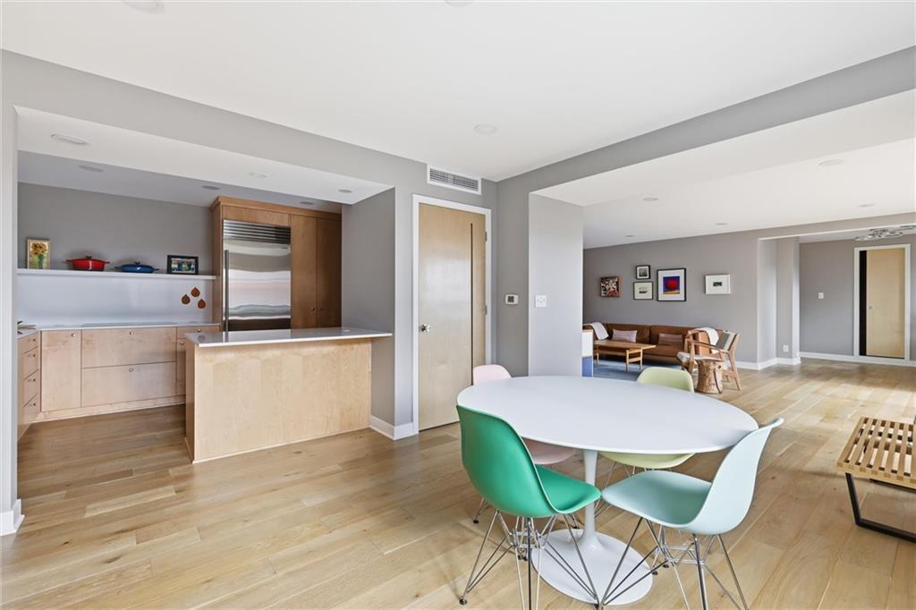 Listing Photo MLS #HMS2595038