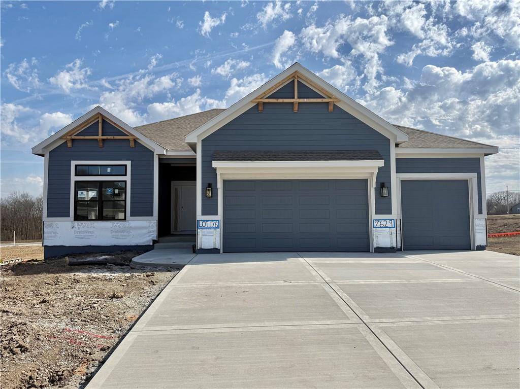 Listing Photo MLS #HMS2595239