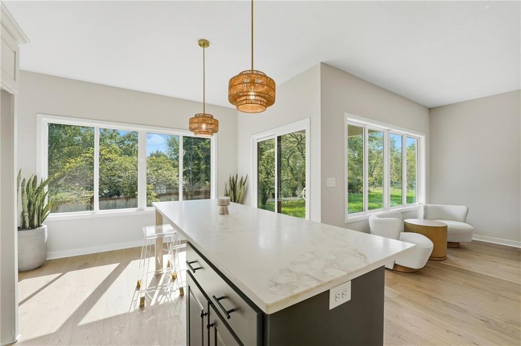 Listing Photo MLS #HMS2595401