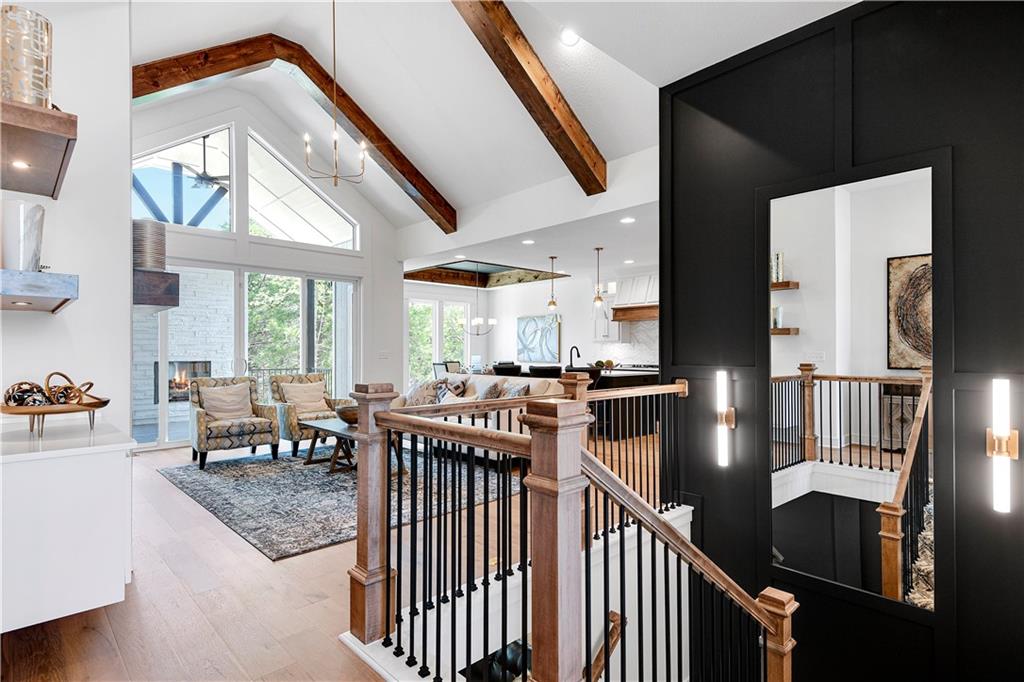 Listing Photo MLS #HMS2595759