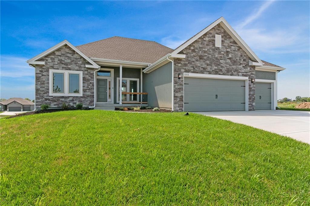 Listing Photo MLS #HMS2596068