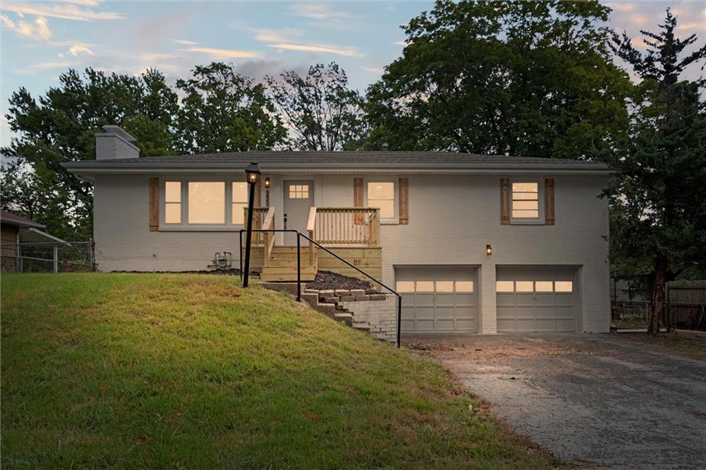 Listing Photo MLS #HMS2596614