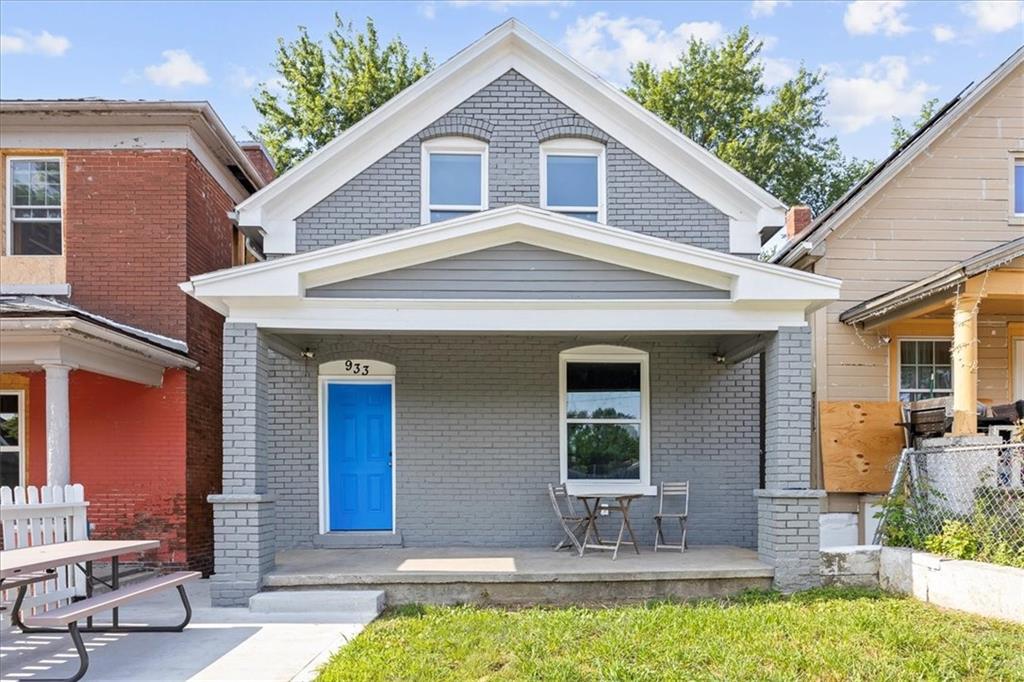 Listing Photo MLS #HMS2601935