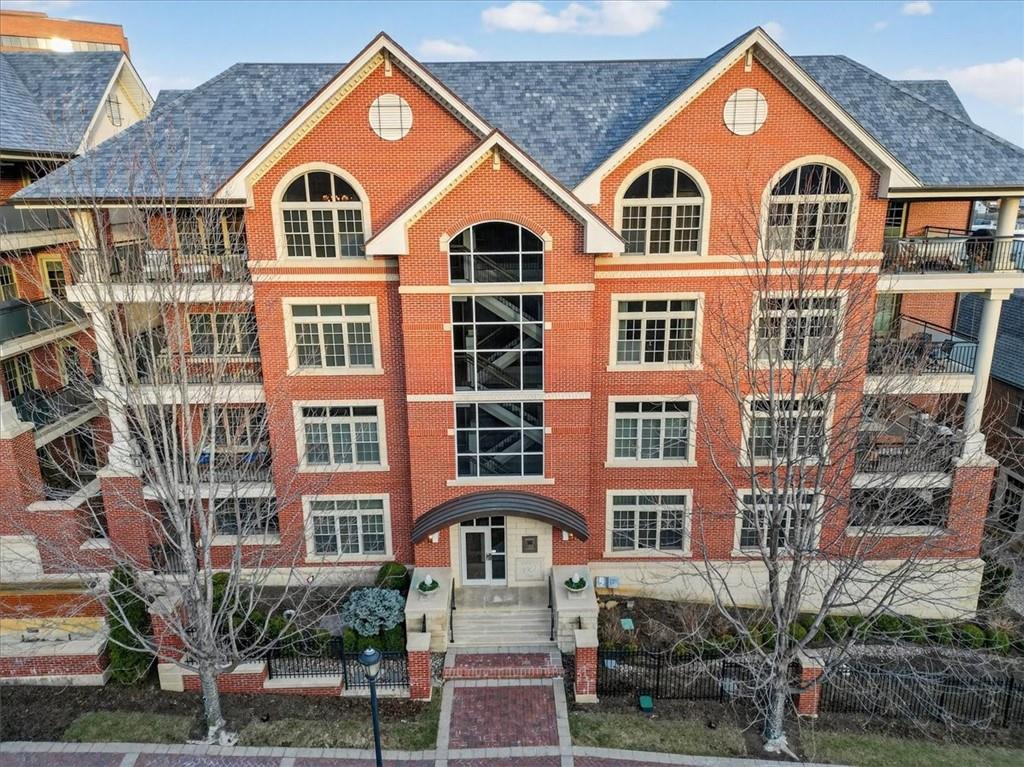 Listing Photo MLS #HMS2602301