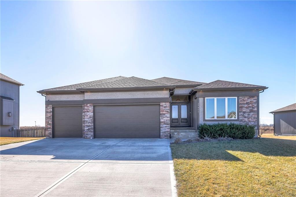 Listing Photo MLS #HMS2602821