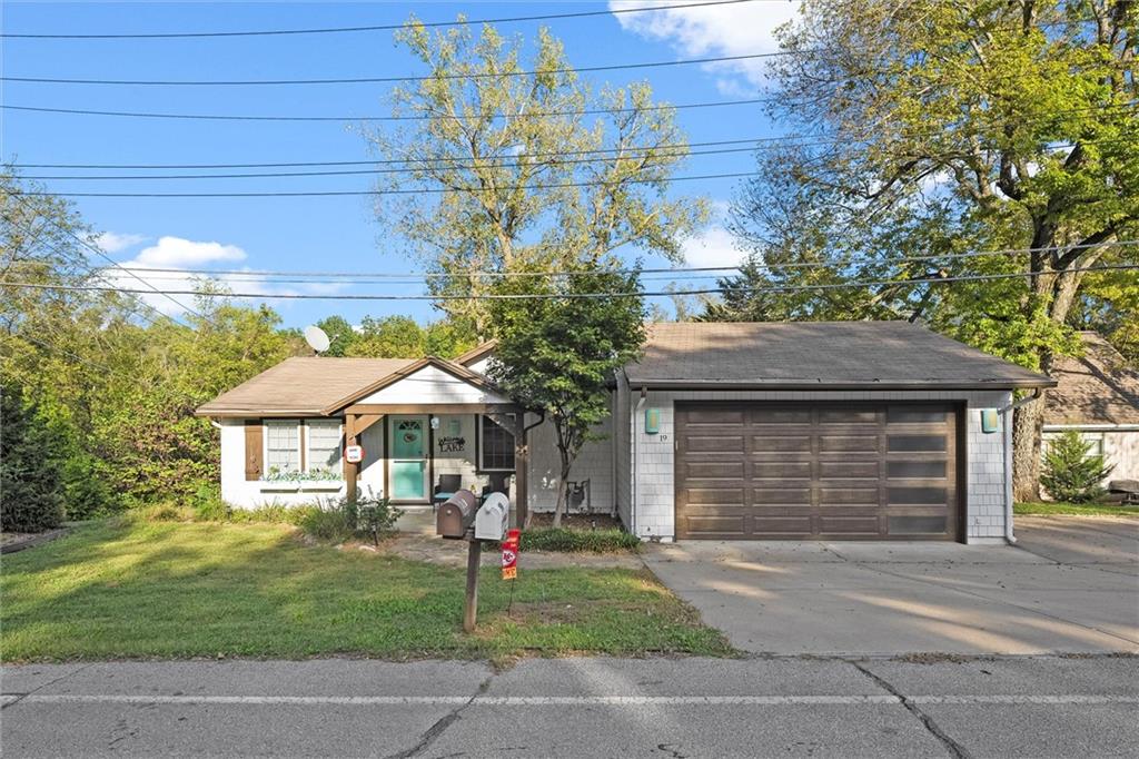 Listing Photo MLS #HMS2602920