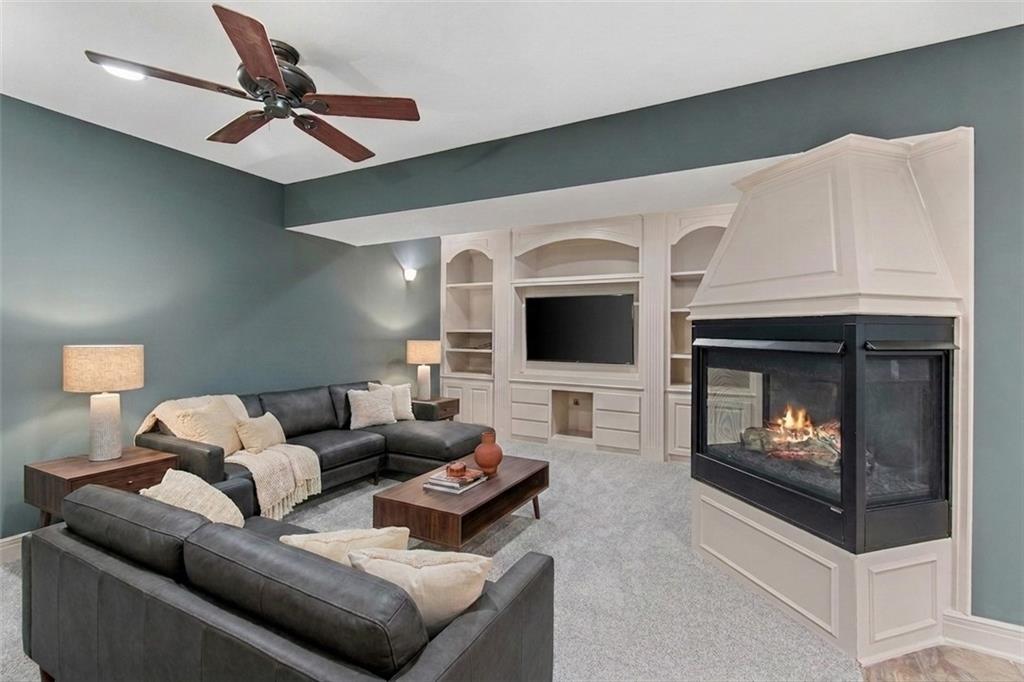 Listing Photo MLS #HMS2603375