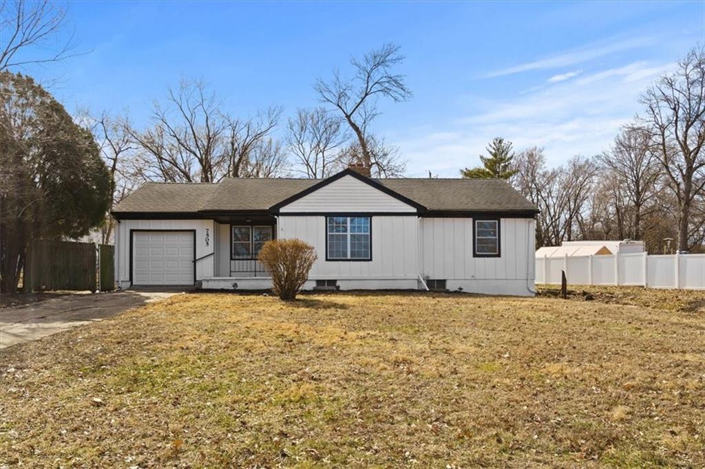 Listing Photo MLS #HMS2603452
