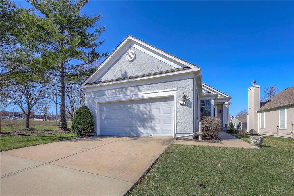 Listing Photo MLS #HMS2603587